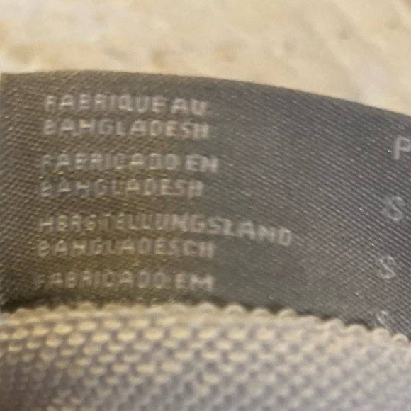 Columbia Womens Classic White Pullover - Picture 9 of 10